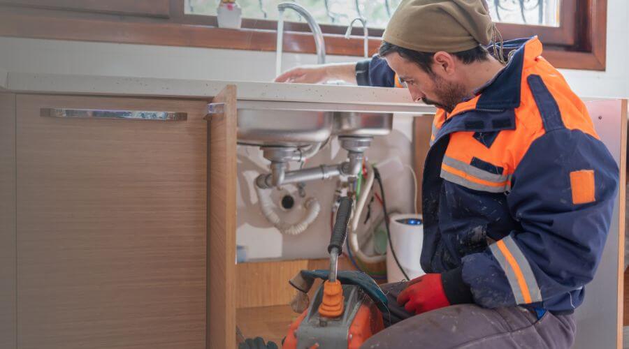 Professional Water heater repair in Aldrich, MO